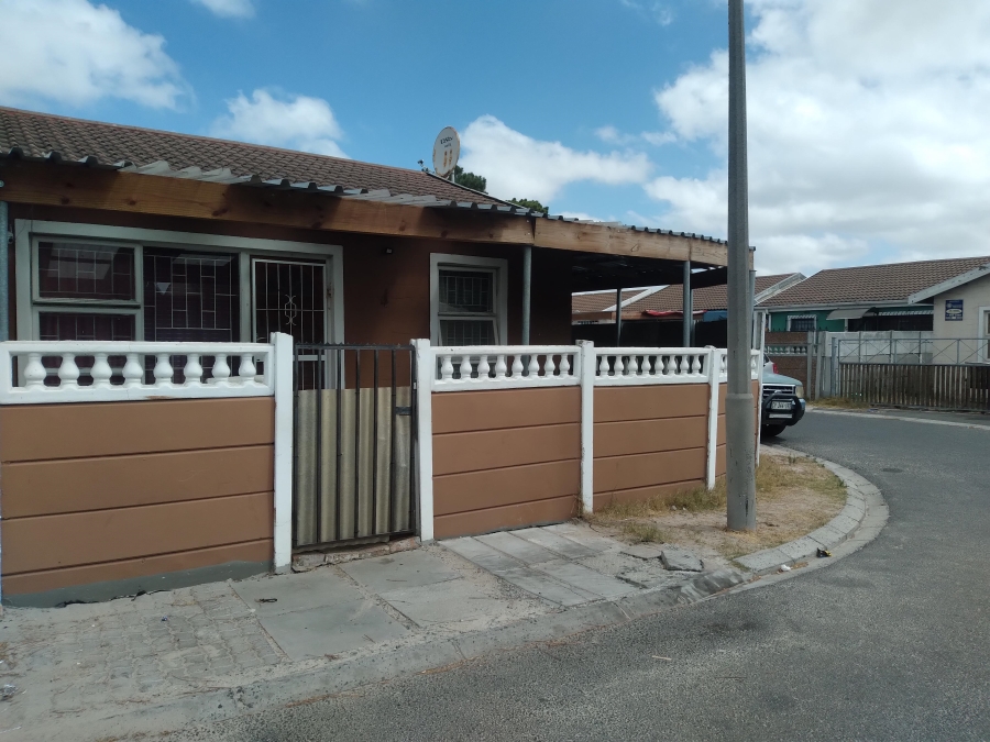 2 Bedroom Property for Sale in Ruyterwacht Western Cape